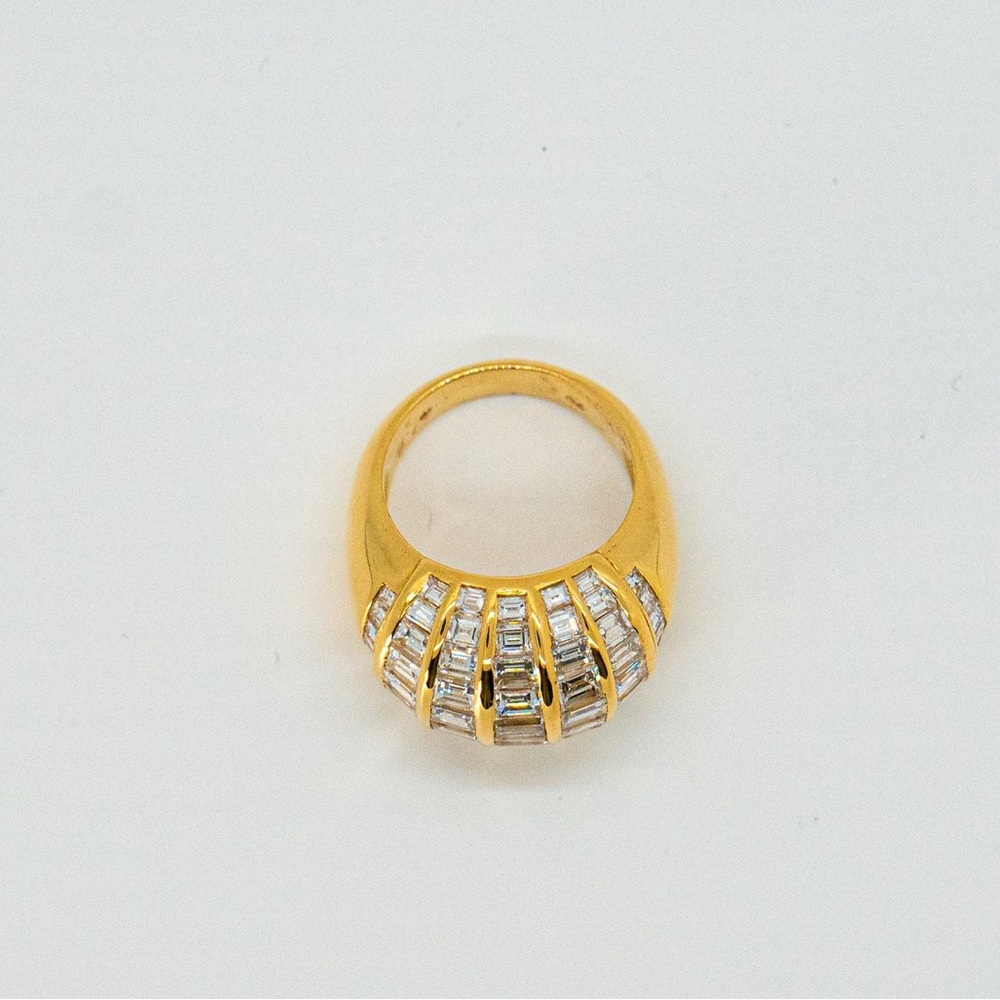 18k Gold 76 Diamond Dome Ring Size 8.5